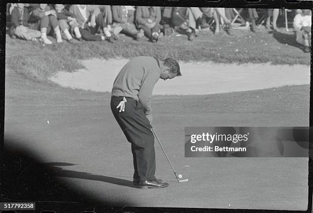 Here's the money putt that Arnold Palmer sank on the 18th green of the Augusta National Golf Course to win the 1960 Masters Golf Championship.