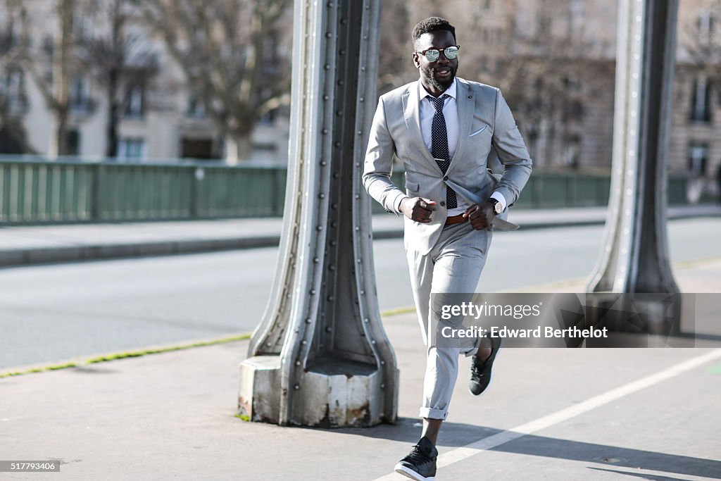 Street Style - Paris - March 2016