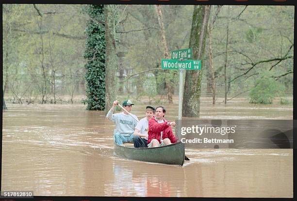 Maffit 333 Charlie Bulging Photos & High Res Pictures - Getty Images