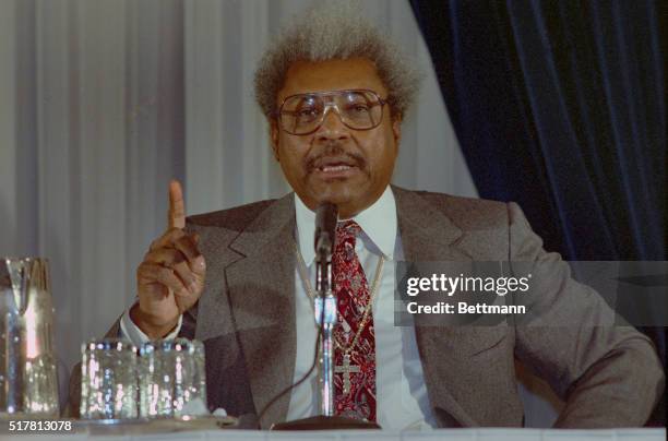 Boxing promoter Don King answers questions about alleged ties to organized crime during a wide-ranging press conference. King also wants to refute...