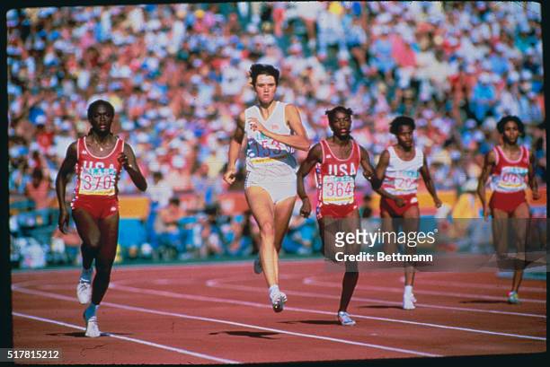 Valerie Brisco Hooks of the USA moves into the lead to win the gold in the womens 400 meter final. Kathryn Cook of Britain won the bronze, Chandra...