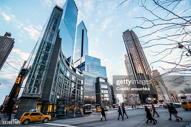 time warner center at columbus circle, nyc - time warner center stockfoto's en -beelden