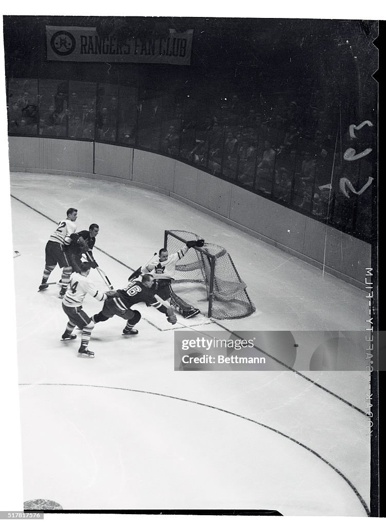 Rangers and Maple Leafs Playing in Madison Square Garden