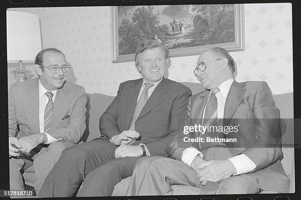 Washington: Prime Minister Menachem Begin and Sen. Edward Kennedy meeting in the Prime Minister's hotel room 9/18, before attending President...