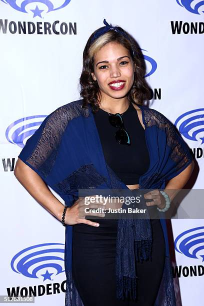 Ciara Renna Ciara Baker Photos and Premium High Res Pictures - Getty Images