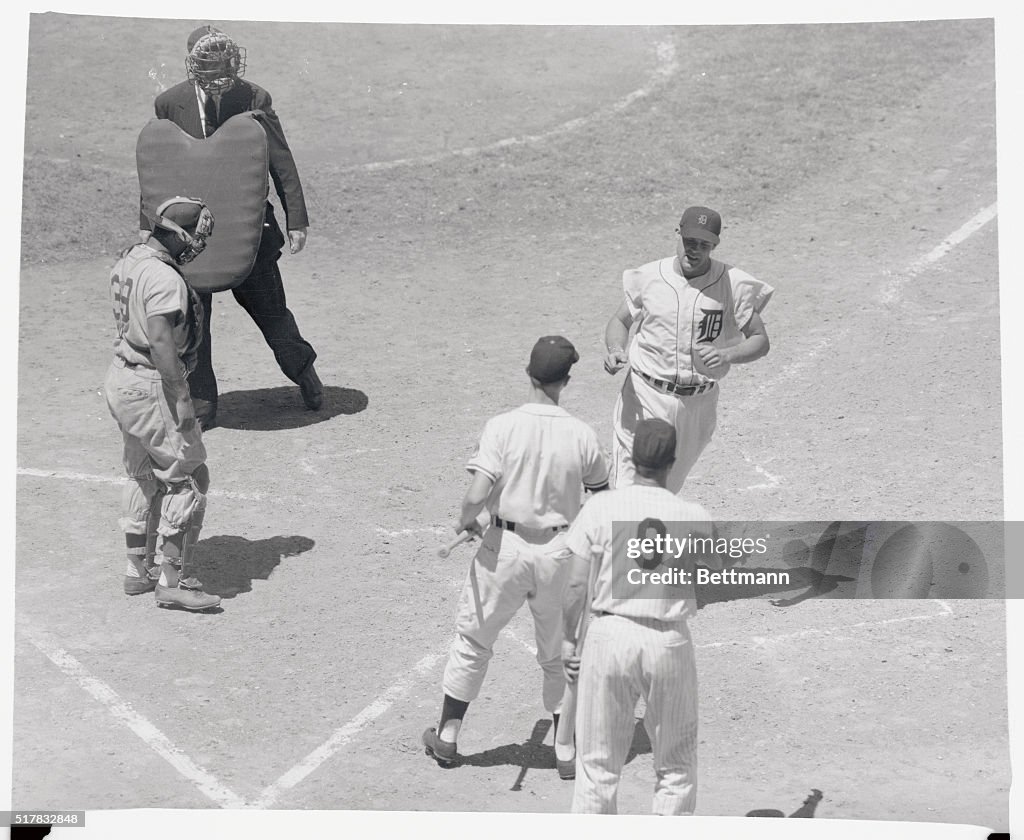 Ray Boone Running Home