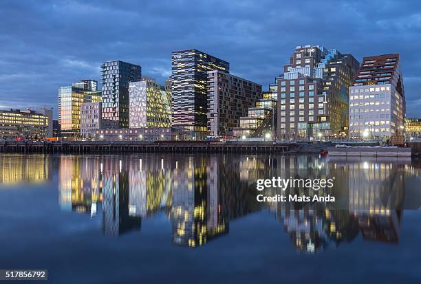 oslo skyline - oslo stockfoto's en -beelden