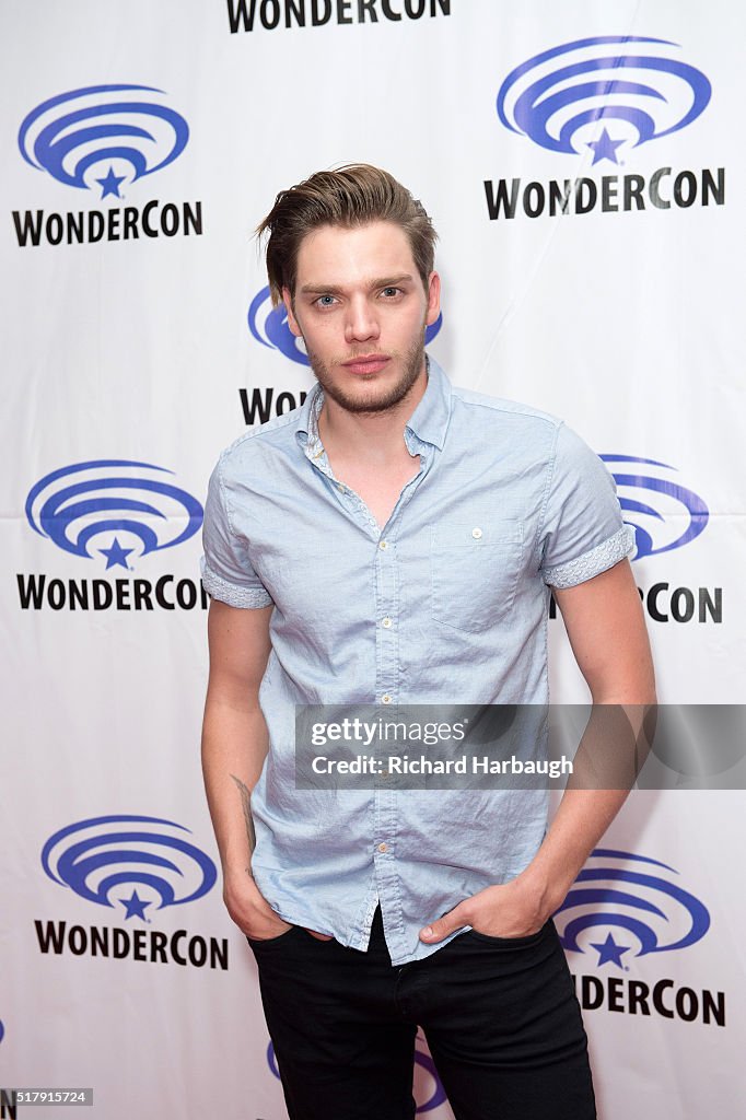 Freeform's Coverage of WonderCon 2016