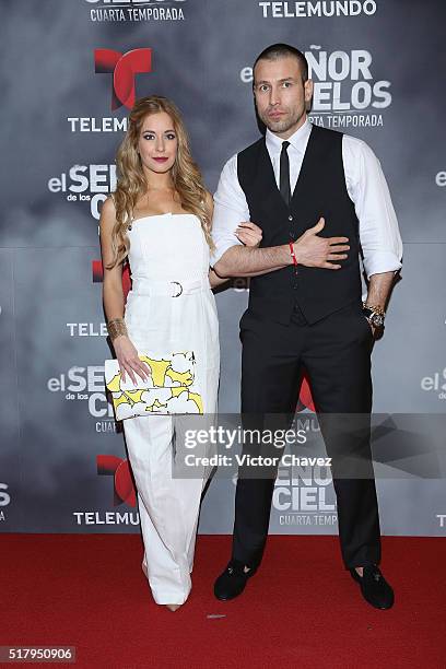 Carmen Aub and Rafael Amaya attend "El Senor De Los Cielos" season 4 premiere red carpet at Cinepolis Plaza Carso on March 28, 2016 in Mexico City,...