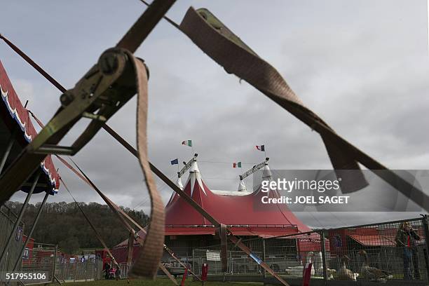 Picture taken on March 25, 2016 shows the circus tent of the Zavatta Circus in Pont-Audemer. / AFP / JOEL SAGET