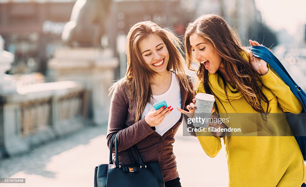 Amigos SMS al aire libre