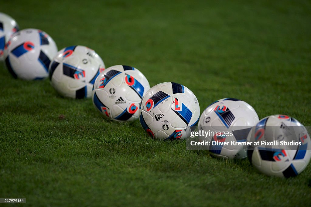 Germany U21 v Faroe Islands U21 - 2017 UEFA European U21 Championships Qualifier