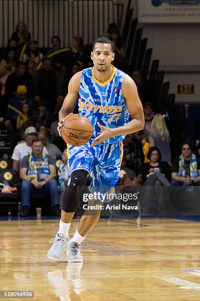 Verdell Jones III of the Santa Cruz Warriors passes the ball against the Idaho Stampede during an NBA D-League game on MARCH 24, 2016 in Santa Cruz,...