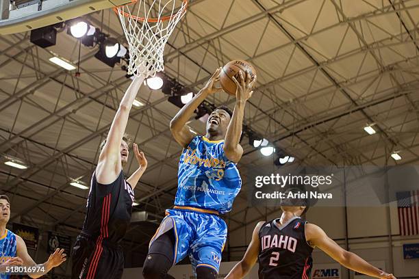 Terrence Drisdom of the Santa Cruz Warriors drives to the basket against the Idaho Stampede during an NBA D-League game on MARCH 24, 2016 in Santa...