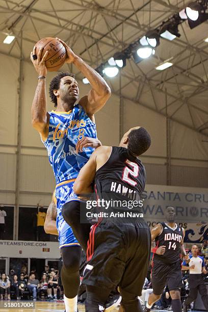 Xavier Henry of the Santa Cruz Warriors drives to the basket against the Idaho Stampede during an NBA D-League game on MARCH 24, 2016 in Santa Cruz,...