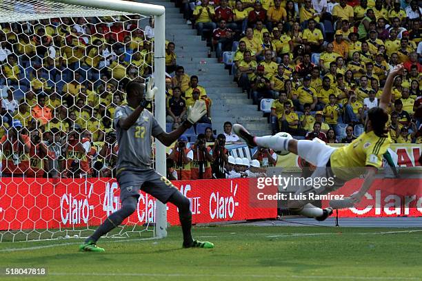 Sebastian Perez of Colombia shoots the ball to score the second goal of his team during a match between Colombia and Ecuador as part of FIFA 2018...