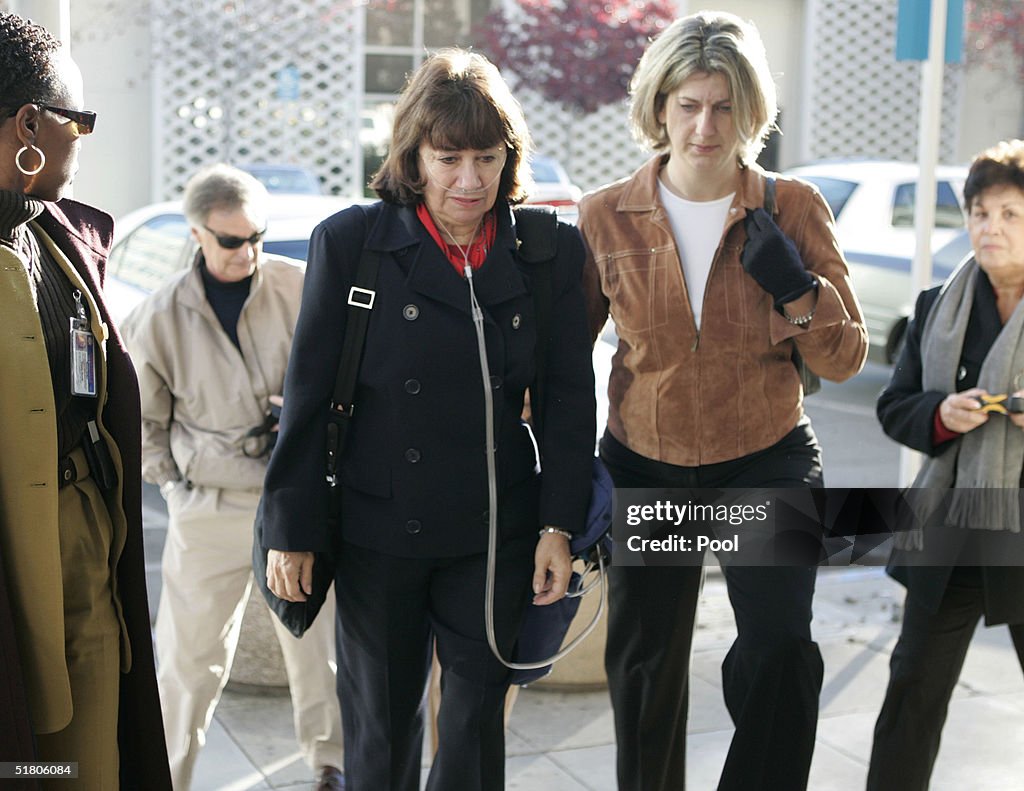 Lee Peterson Jackie Peterson and Janey Peterson , father, mother and
