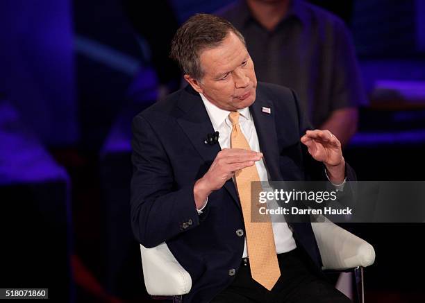 Republican Presidential candidate Ohio Gov. John Kasich takes part in a town hall event moderated by Anderson Cooper March 29, 2016 in Milwaukee,...