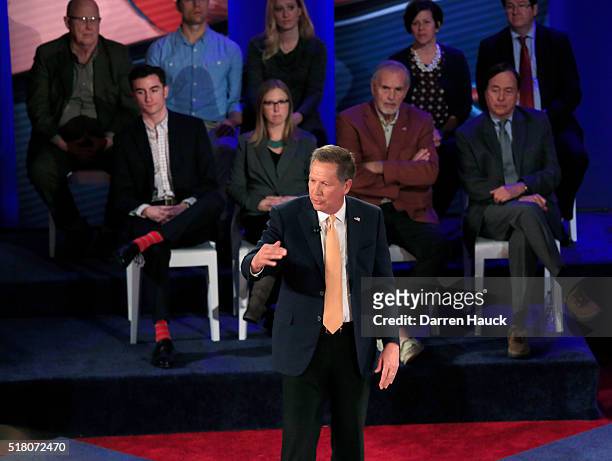 Republican Presidential candidate Ohio Gov. John Kasich takes part in a town hall event moderated by Anderson Cooper March 29, 2016 in Milwaukee,...