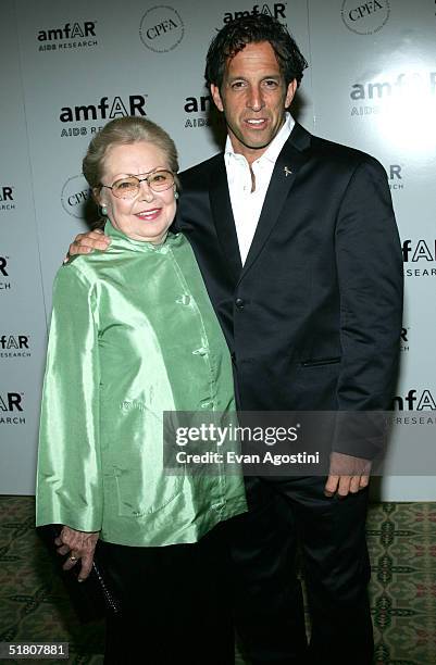 Peter R. Dolan 176 Peter R Dolan Stock Photos, High-Res Pictures, and Images - Getty ...