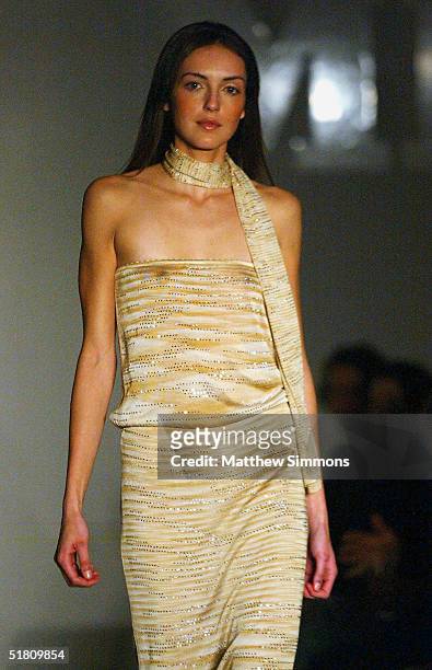 Model walks the runway at the Missoni Spring 2005 and Retrospective Fashion Show at Neiman Marcus on November 30, 2004 in Beverly Hills, California.