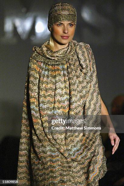 Model walks the runway at the Missoni Spring 2005 and Retrospective Fashion Show at Neiman Marcus on November 30, 2004 in Beverly Hills, California.