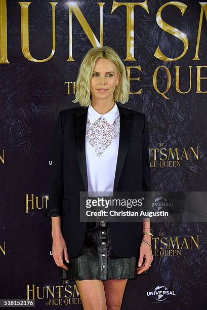 Charlize Theron attends "The Huntsman & The Ice Queen" Photocall at Park Hyatt Hamburg on March 30, 2016 in Hamburg, Germany.