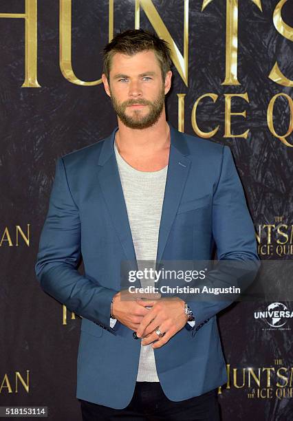 Chris Hemsworth attends "The Huntsman & The Ice Queen" Photocall at Park Hyatt Hamburg on March 30, 2016 in Hamburg, Germany.