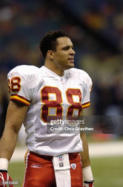 Tony Gonzalez of the Kansas City Chiefs looks on against the New Orleans Saints at the Louisiana Superdome on November 14, 2004 in New Orleans,...
