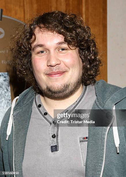 Robert Hofmann attends 'The Huntsman & The Ice Queen' Photo Call on March 30, 2016 in Hamburg, Germany.