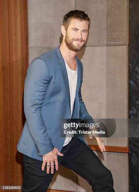 Chris Hemsworth attends 'The Huntsman & The Ice Queen' Photo Call on March 30, 2016 in Hamburg, Germany.