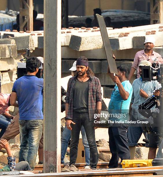 Ritesh Deshmukh spotted shooting for his upcoming movie Benjoin Mumbai.