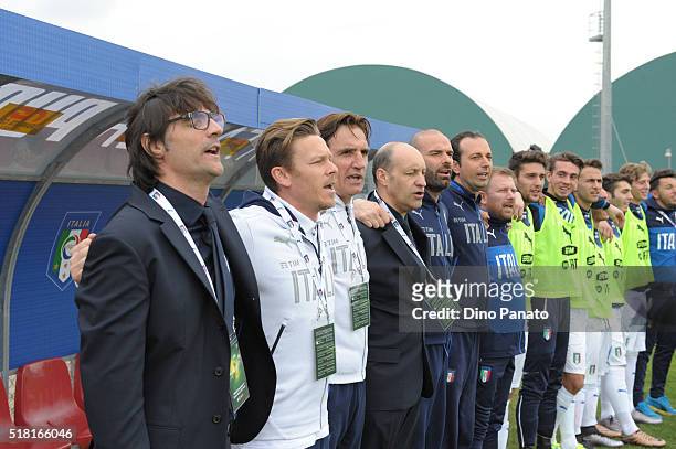Head coach of Italy U19 Paolo Vanoli looks on during the UEFA European U19 Championship Elite Round match Italy and Turkey at Stadio Comunale on...