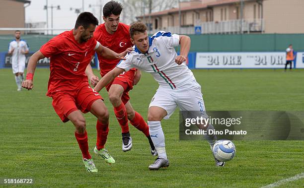 Federico Di Marco of Italy U19 in action during the UEFA European U19 Championship Elite Round match Italy and Turkey at Stadio Comunale on March 30,...