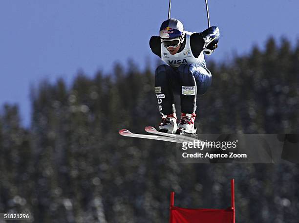 Daron Rahlves of USA in action during the men's downhill event in the FIS Ski World Cup on December 3, 2004 in Beaver Creek, Colorado.