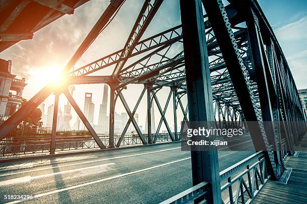 garden bridge of shanghai - built structure stock pictures, royalty-free photos & images