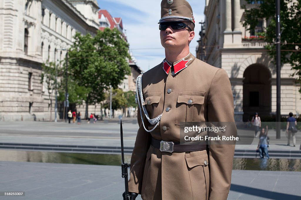 Hungarian guard nearby the parliament