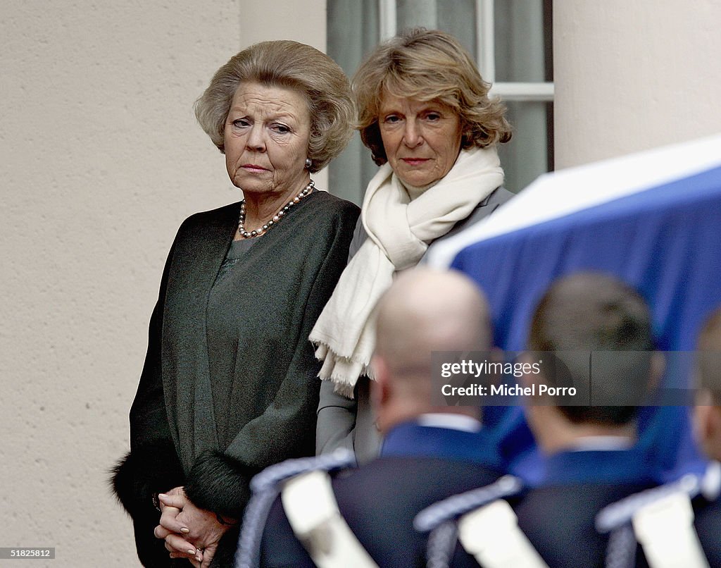 Prince Berhnard's Coffin is Moved To The Hague