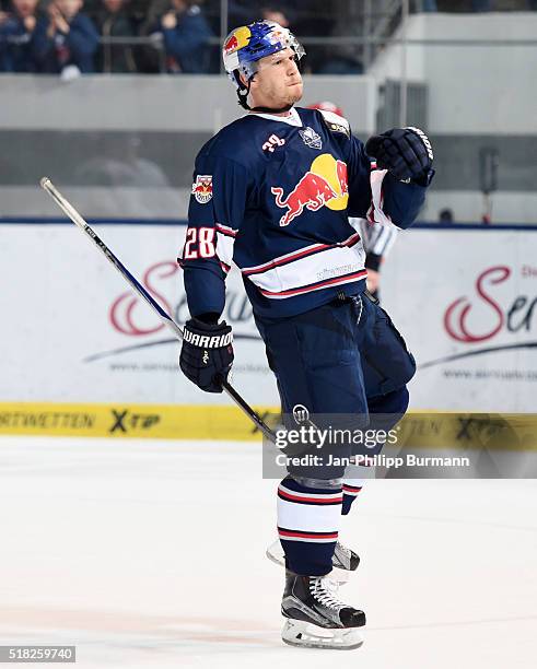 Frank Mauer of EHC Red Bull Muenchen celebrates after scoring the 3:1 during the game between the EHC Red Bull Muenchen and Koelner Haie on March 30,...