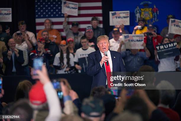 Republican presidential candidate Donald Trump speaks to guests during a campaign rally at the Radisson Paper Valley Hotel on March 30, 2016 in...