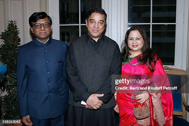 Laureate of the Price Henri Langlois, Indian actor and director Kamal Haasan standing between Indian Ambassador to Paris, Mohan Kumar and his wife...