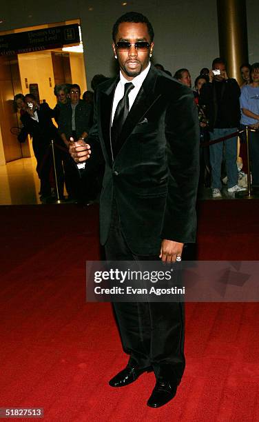 Sean "P. Diddy" Combs arrives at the 27th Annual Kennedy Center Honors Gala at The Kennedy Center for the Performing Arts December 5, 2004 in...