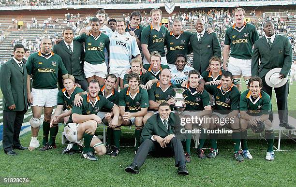 The South African team poses after the match between Argentina and the Springboks on December 4, 2004 in Buenos Aires, Argentina.