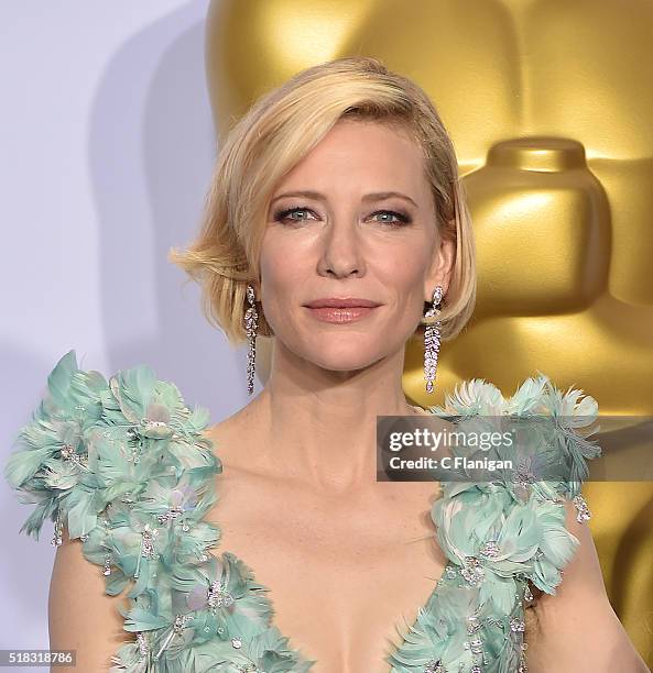 Actress Cate Blanchett poses in the press room during the 88th Annual Academy Awards at Loews Hollywood Hotel on February 28, 2016 in Hollywood,...