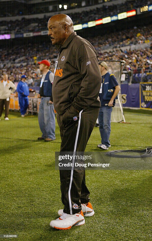Cleveland Browns v Baltimore Ravens