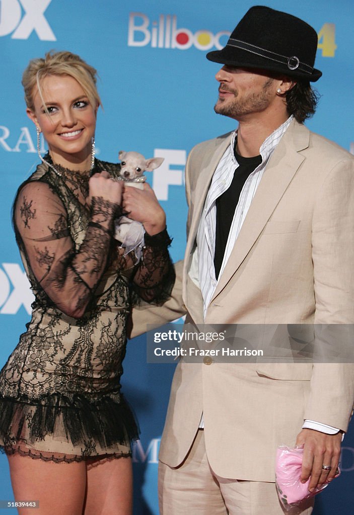 2004 Billboard Music Awards - Arrivals