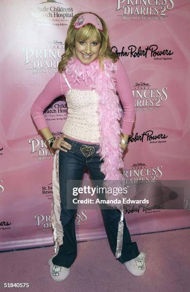 "The Princess Diaries 2" DVD Pajama Ball - Arrivals "The Princess Diaries 2" DVD Pajama Ball - Arrivals