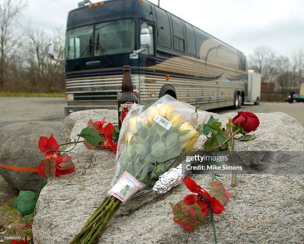 Heavy Metal Guitarist, Four Others Shot And Killed