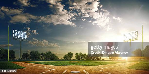 estadio de béisbol - campo de béisbol fotografías e imágenes de stock