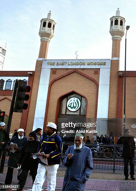 British Muslims leave the East London mosque after Al-Aser or afternoon prayer December 9, 2004 in London, England. According to UK National...